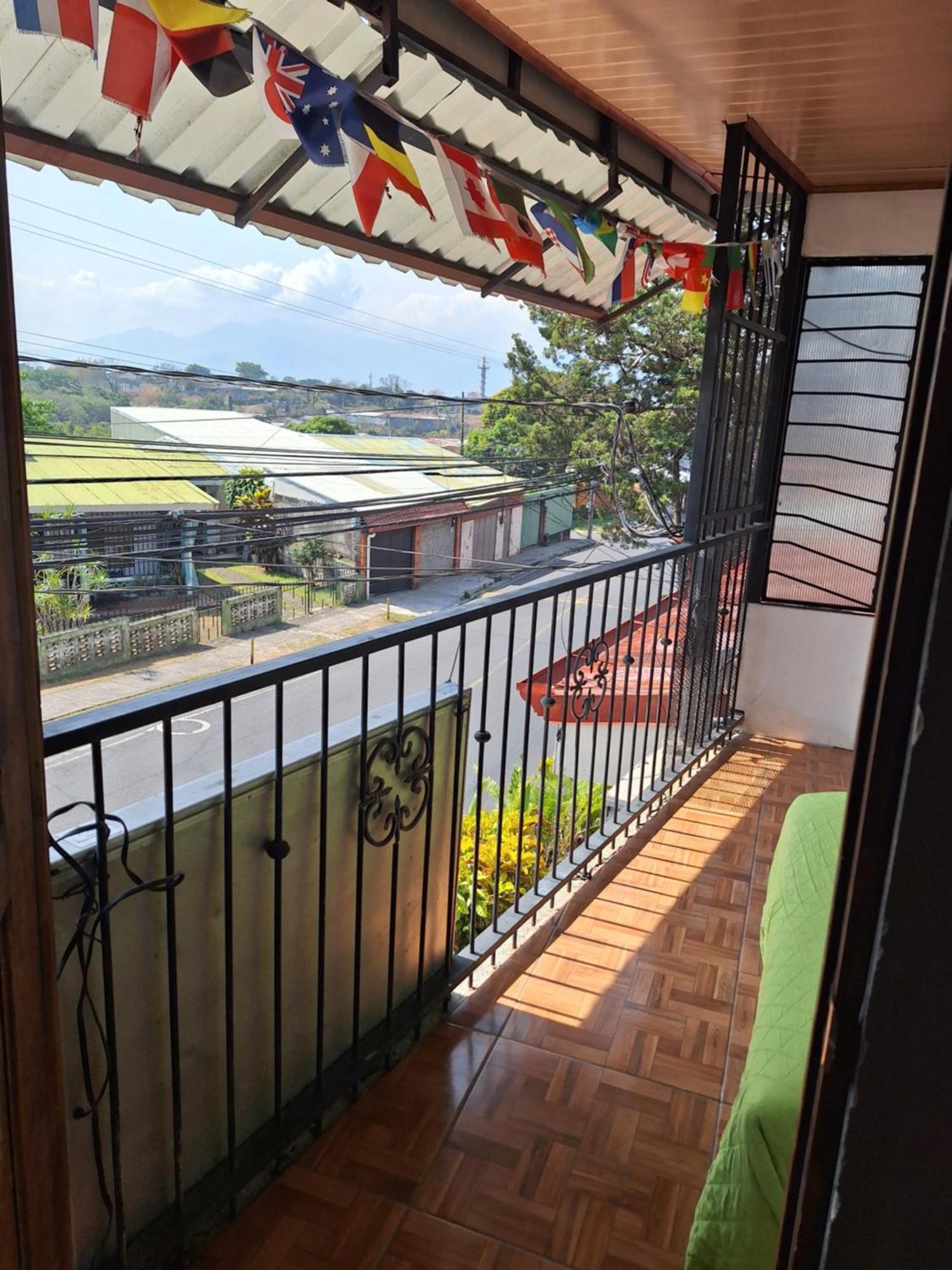 Anchia - Hostel Alajuela Buitenkant foto