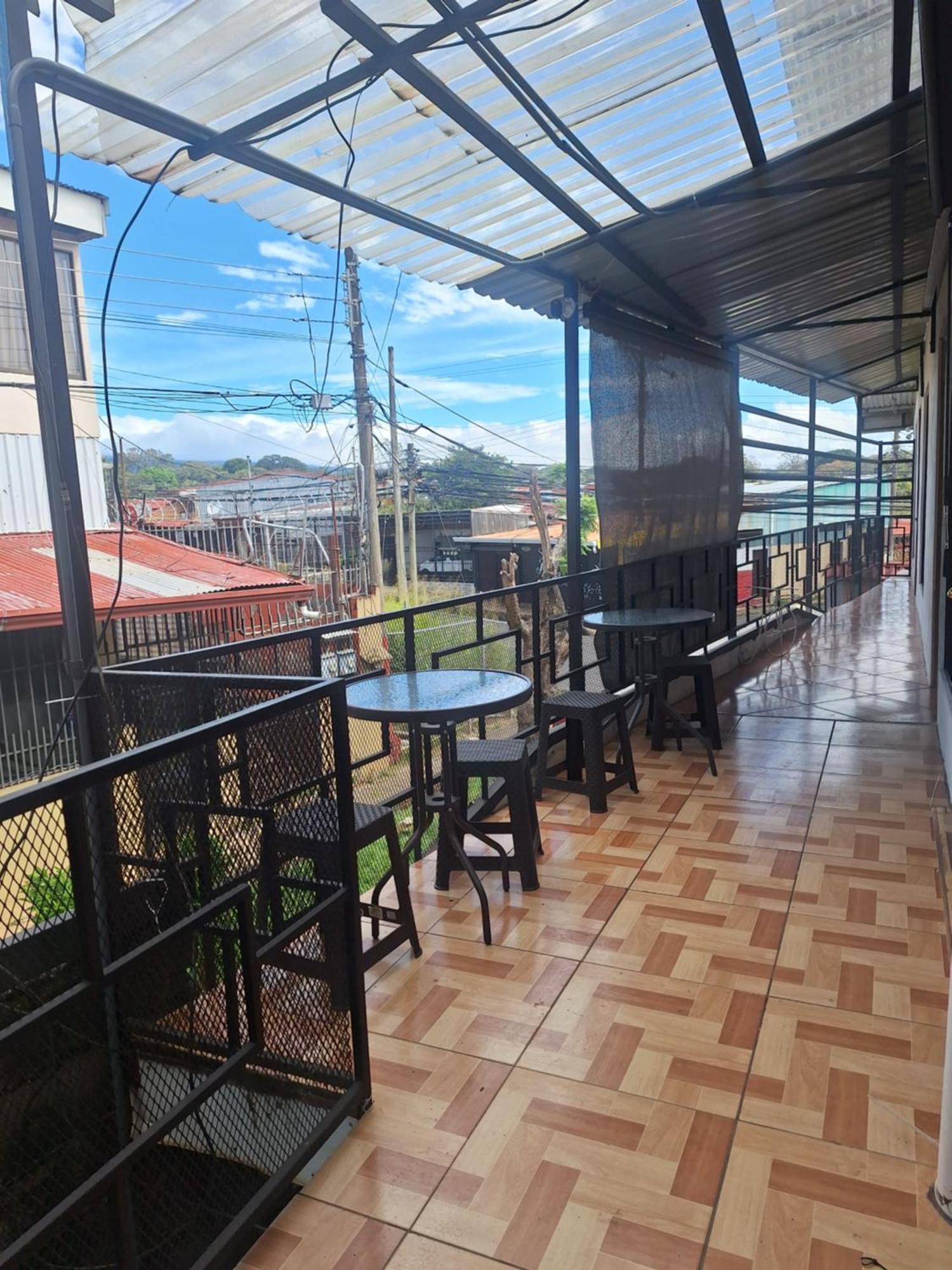 Anchia - Hostel Alajuela Buitenkant foto